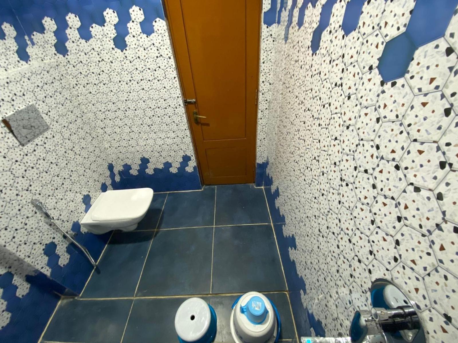 Hotel Kp Suites Metro 海得拉巴 外观 照片